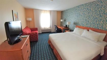 AmericInn by Wyndham Duluth - image 11