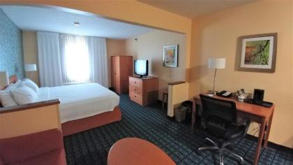 AmericInn by Wyndham Duluth - image 12