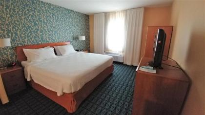 AmericInn by Wyndham Duluth - image 15