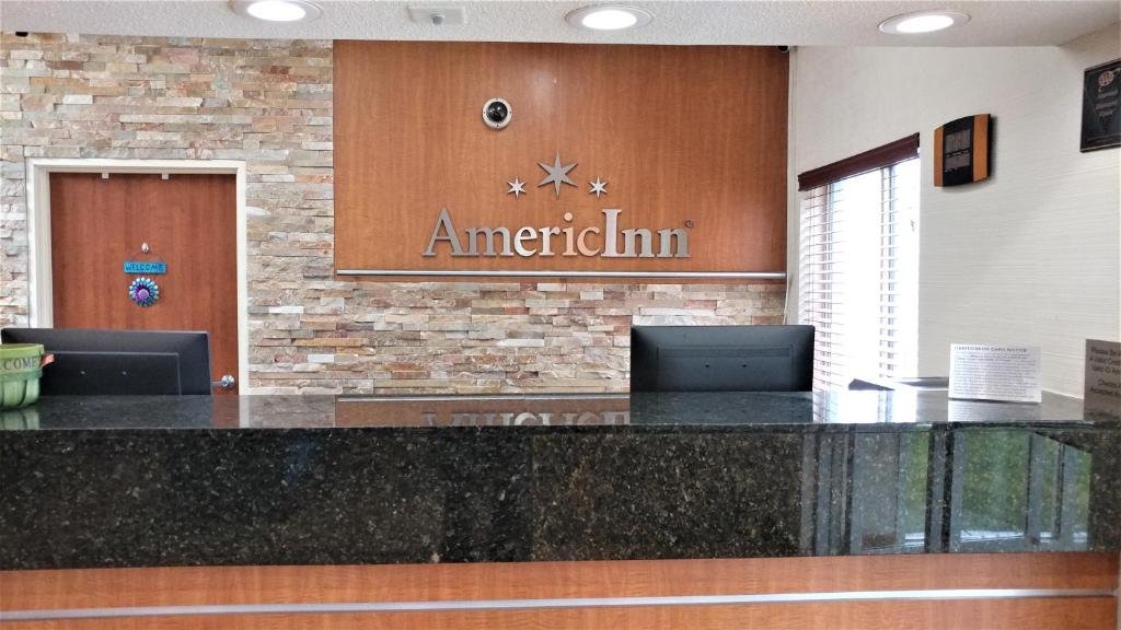 AmericInn by Wyndham Duluth - image 5