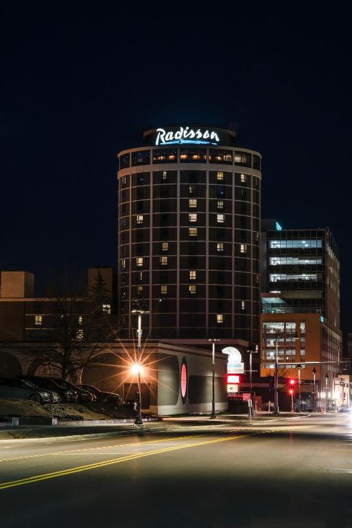 Radisson Hotel Duluth-Harborview - image 7