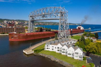 South Pier Inn Duluth Mn