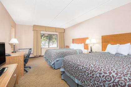 Days Inn by Wyndham Duluth Lakewalk - image 15