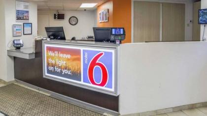 Motel 6-Duluth MN - image 14