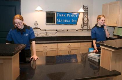 Park Point Marina Inn - image 10