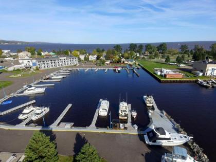 Park Point Marina Inn - image 14