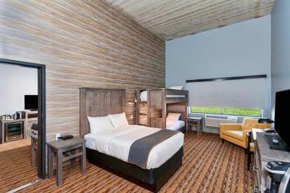 Pier B Resort - image 14