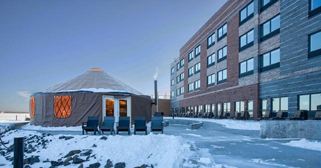 Pier B Resort - image 4