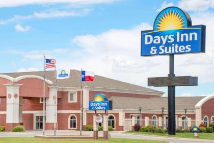 Days Inn  Suites by Wyndham Dumas Dumas