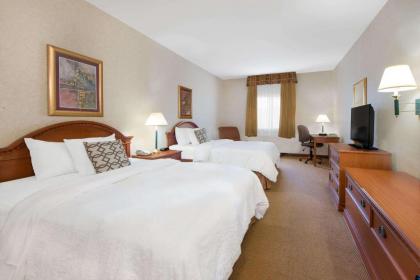Days Inn & Suites by Wyndham Dumas - image 11