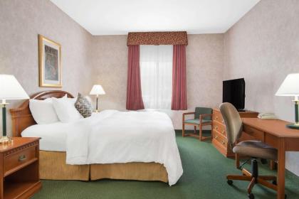 Days Inn & Suites by Wyndham Dumas - image 6