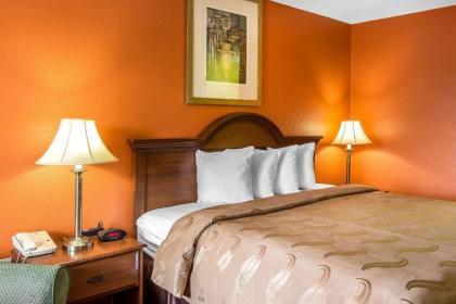Quality Inn South Duncan - image 21