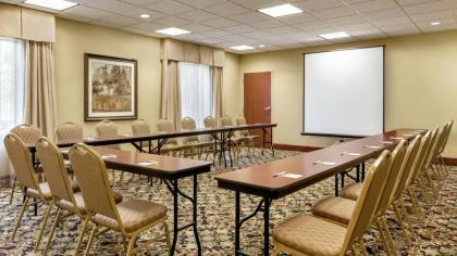 Hampton Inn Duncan - image 14