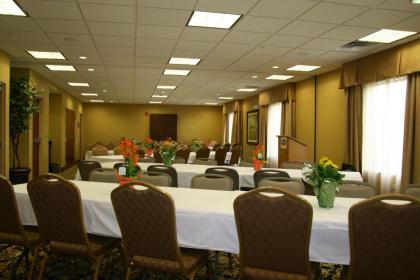 Hampton Inn Duncan - image 21