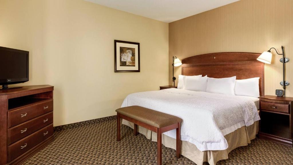 Hampton Inn Duncan - image 6