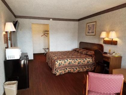Heritage Inn - image 9