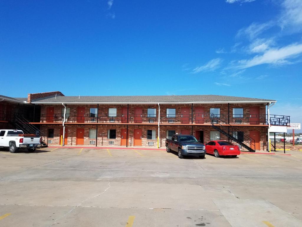 Heritage Inn - image 5