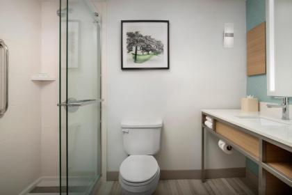 Hilton Garden Inn Dallas/Duncanville - image 10