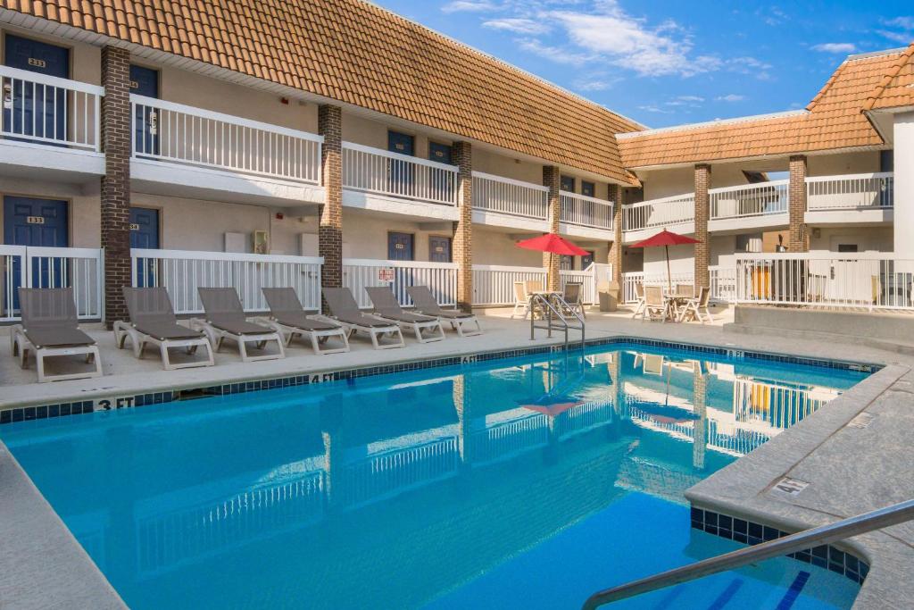 Motel 6-Duncanville TX - Dallas - main image