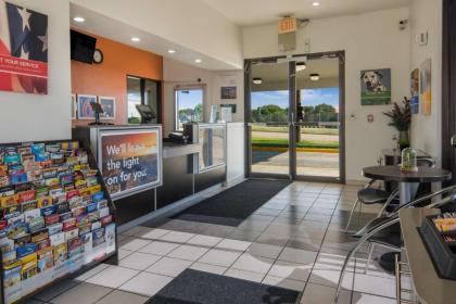Motel 6-Duncanville TX - Dallas - image 13
