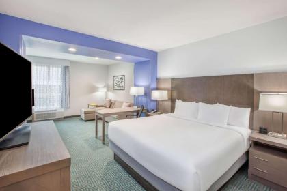 La Quinta by Wyndham Dallas Duncanville - image 9