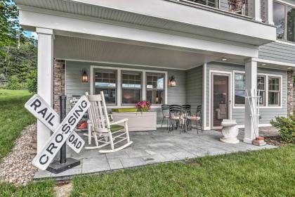 Lakefront Keuka Lake Apt with Seasonal Dock Access! - image 2