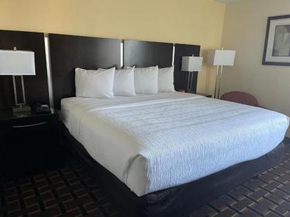 Quality Inn Dunmore – Scranton - image 8