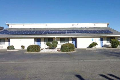Dunnigan Inn & Suites
