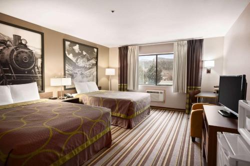 Super 8 by Wyndham Durango - image 4