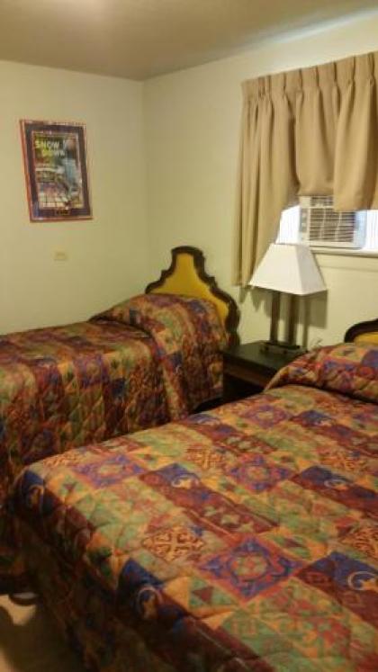 Siesta Motel - image 4