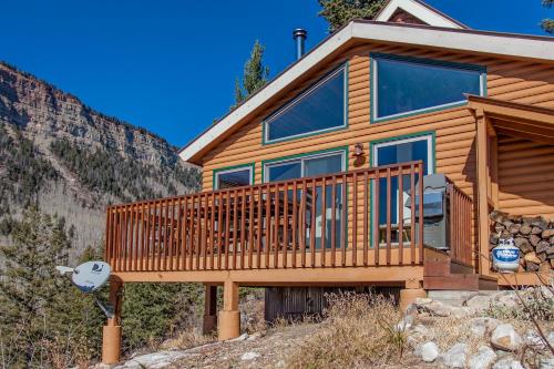 Primrose Cabin - image 5