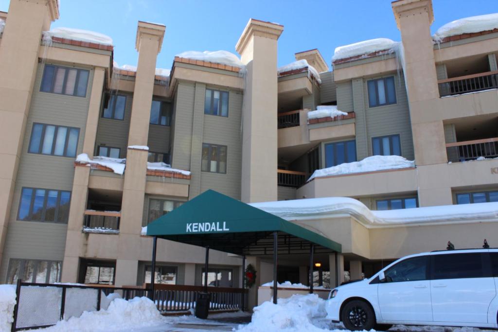 Kendall Mountain View & Purgatory Getaway - image 3