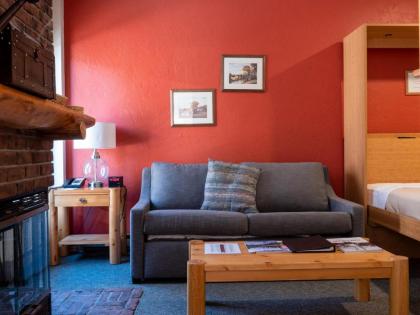Purgatory Village Studio for Two Hotel Room - image 3
