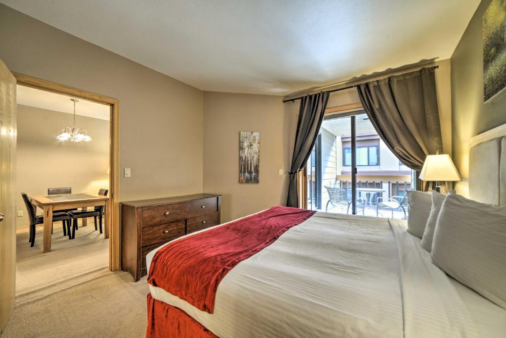 Home at Purgatory Ski-In and Ski-Out Cozy Condo - image 4