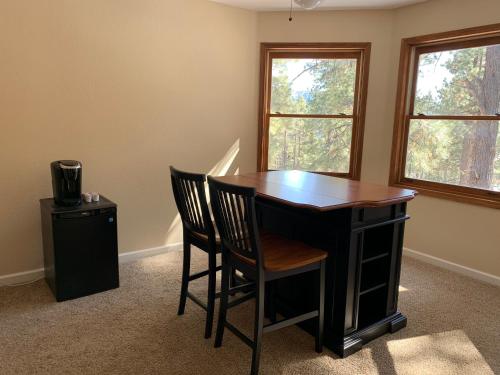 Blue Spruce BnB - main image
