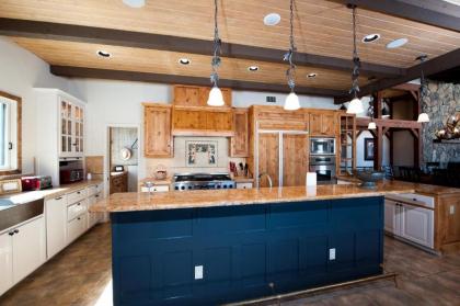 840 Hermosa Cliffs Rd - image 12