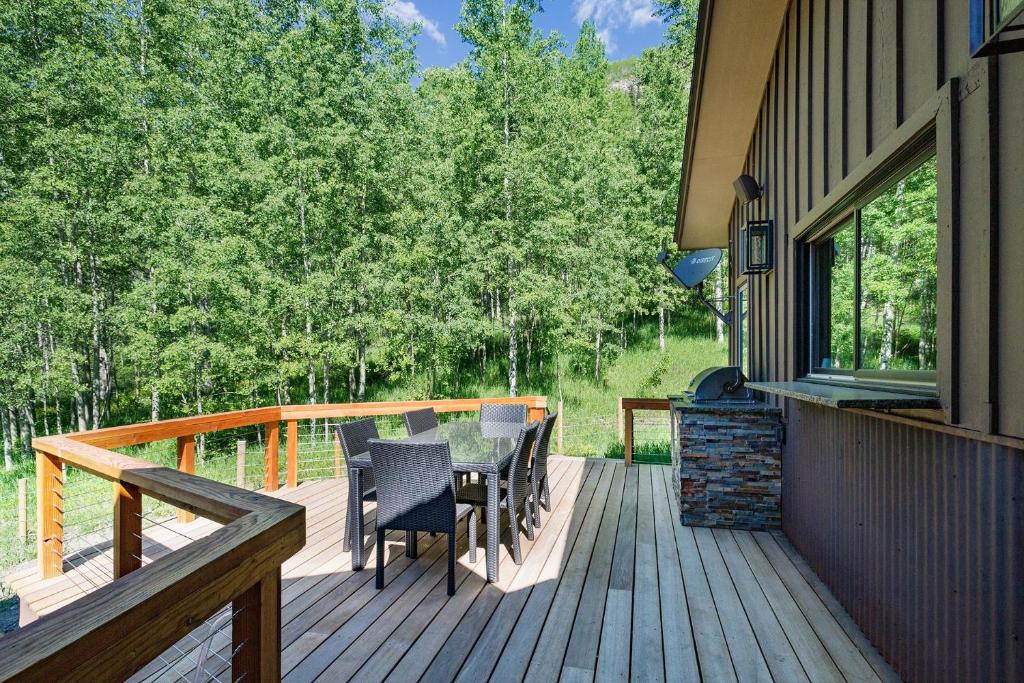 840 Hermosa Cliffs Rd - image 5