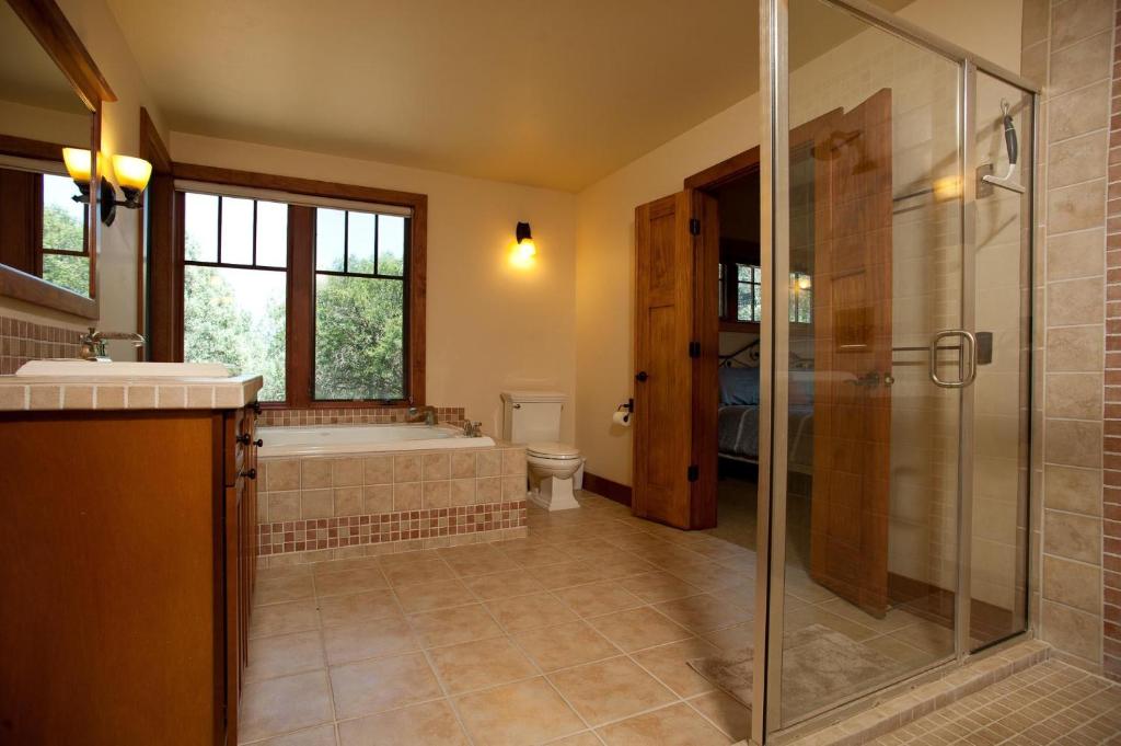 240 County Road 201 - image 3
