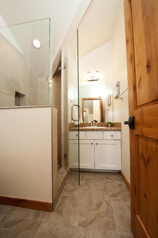151 Oak Road - image 7