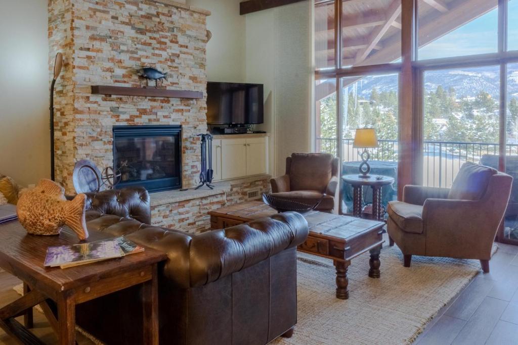 Tamarron Gambel Oak - 745 - image 2