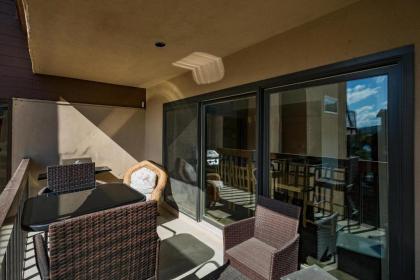Village Center 506 - image 10