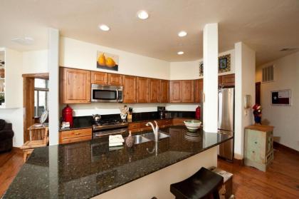 Peregrine Point 101 - image 6