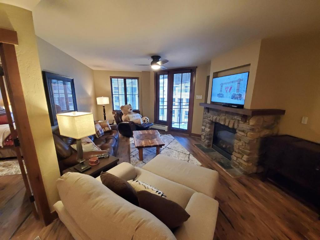 Purgatory Lodge - Unit 404 - main image