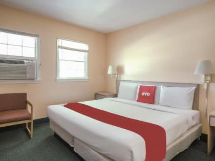 OYO Hotel Durham West Hills - image 3