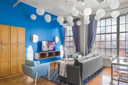 trifecta 2BR Free Parking modern Superhost