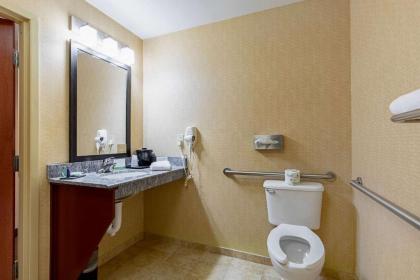 Sleep Inn & Suites Dyersburg I-155 - image 7