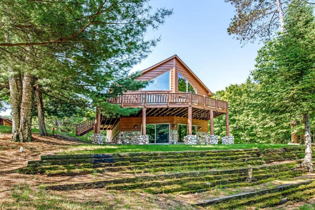 Pinewood Lodge - main image
