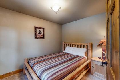 Pinewood Lodge - image 11