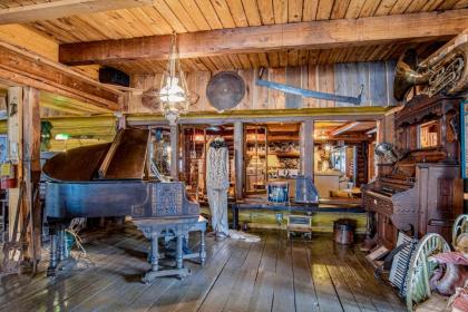Inn at Pinewood - image 3