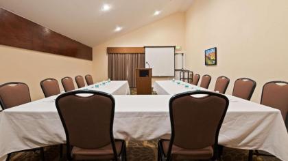 Best Western Plus Eagle Lodge & Suites - image 13
